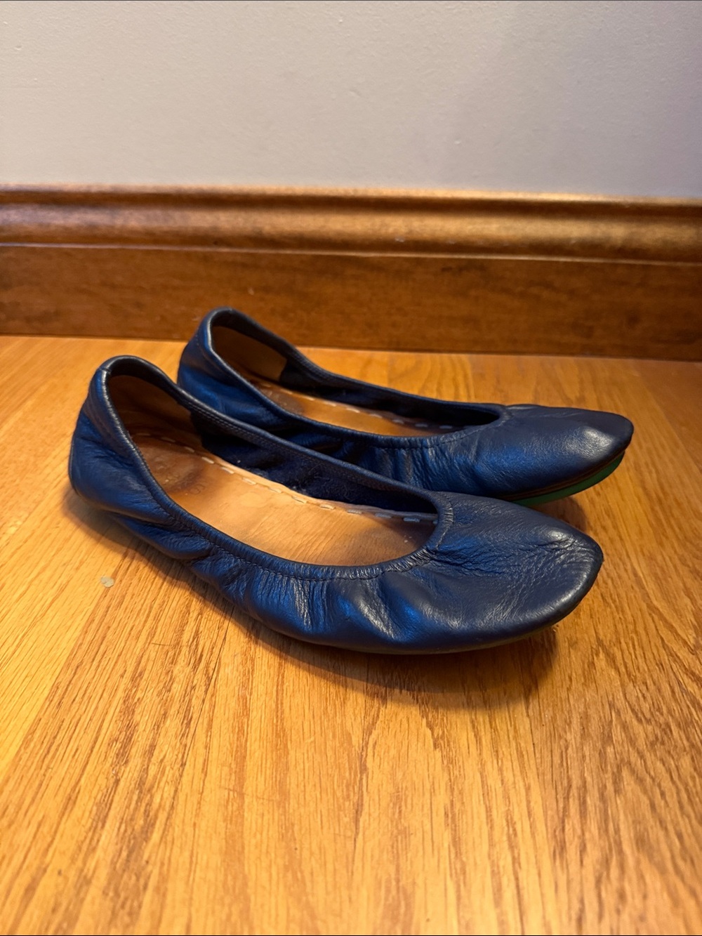 Tieks Navy Flats Leather Womens Size 8